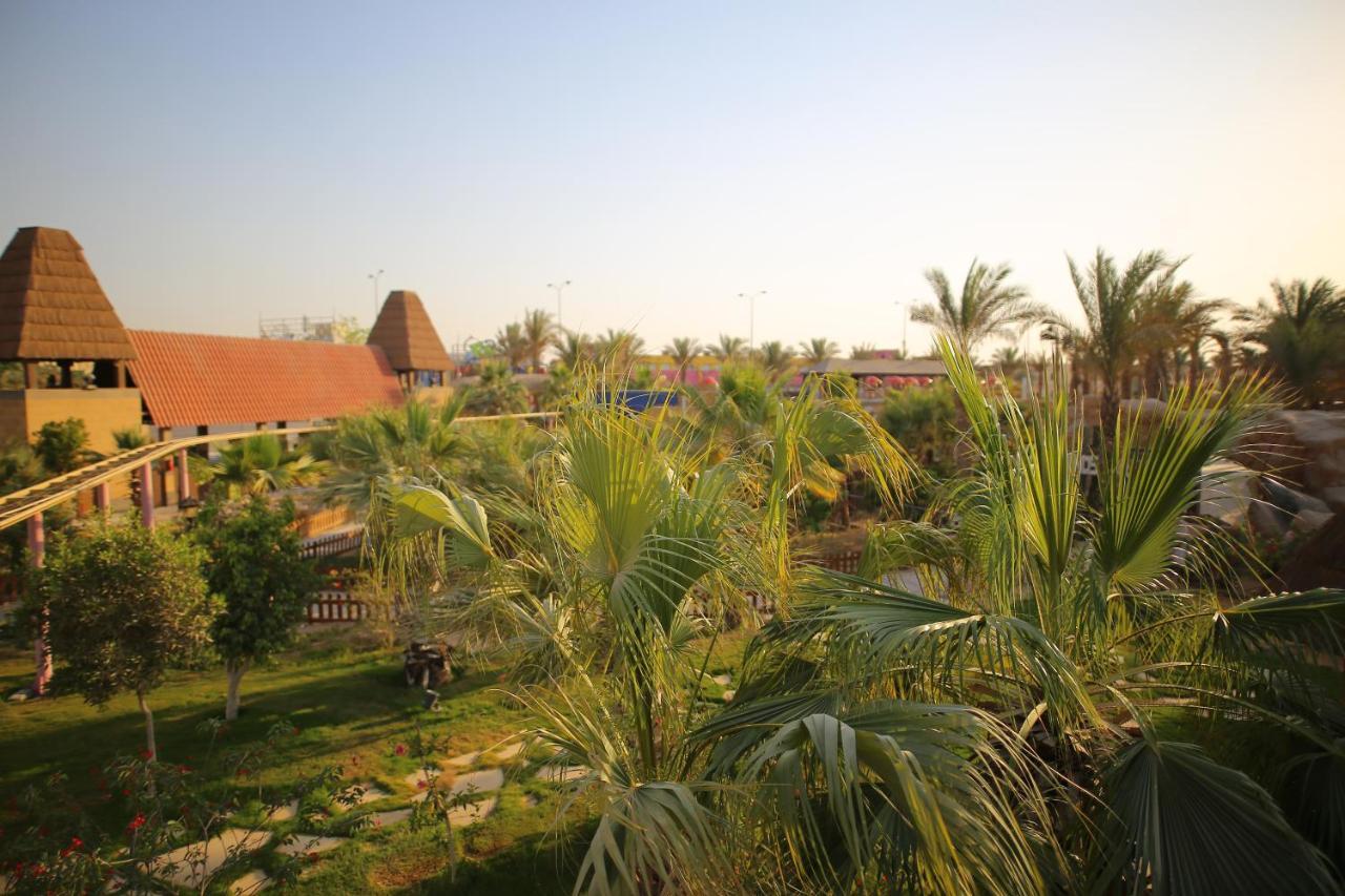 Swiss Inn Teda Hotel & Aqua Park Ain Sukhna Extérieur photo