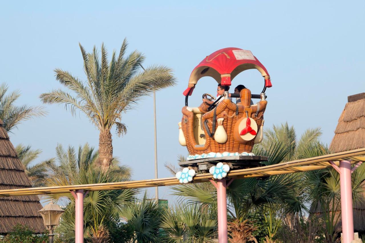 Swiss Inn Teda Hotel & Aqua Park Ain Sukhna Extérieur photo