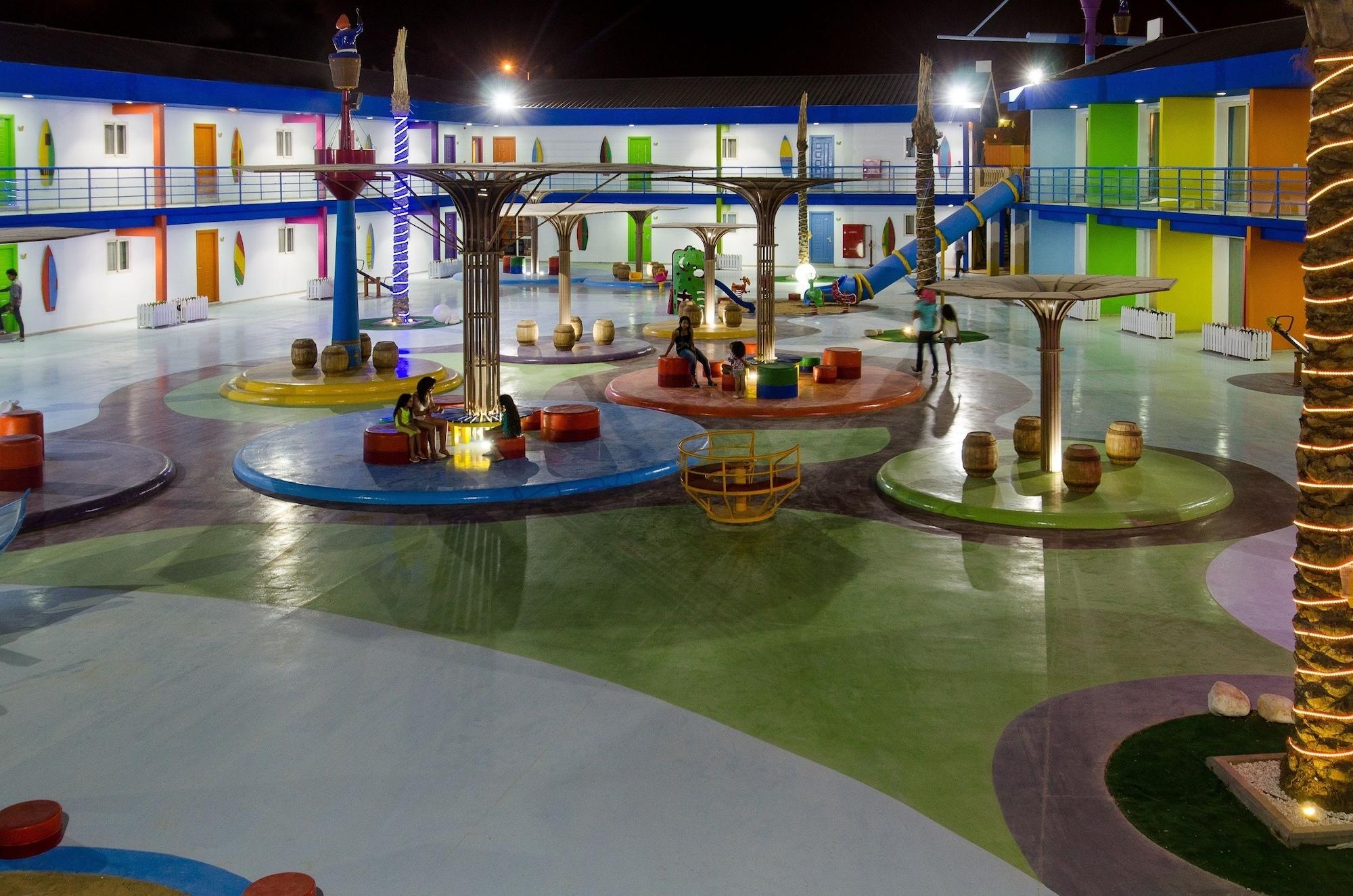 Swiss Inn Teda Hotel & Aqua Park Ain Sukhna Extérieur photo